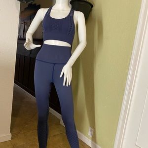 2pieces bra and leggings blue.